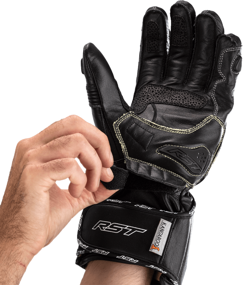 RST Men's TracTech Evo 4 CE Men's Motorcycle Gloves - Knuckle Protection Detail